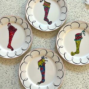EUC Rosanna HOLIDAY STOCKINGS 8.25" Salad Dessert Plate Set 4Pc Christmas